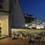 Hotell Croce Di Amalfi