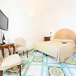 Hotell Croce Di Amalfi