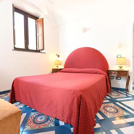 Croce Di Amalfi