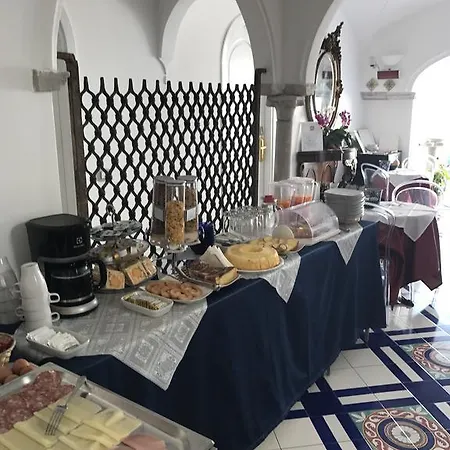 Croce Di Hotel 3*