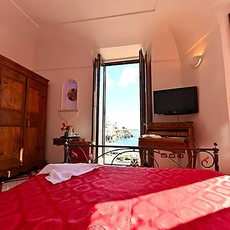 Hotel Croce Di