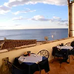 Croce Di 3* Amalfi